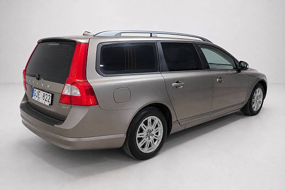 Volvo V70 9 of 27