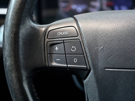 Volvo V70 19 of 27