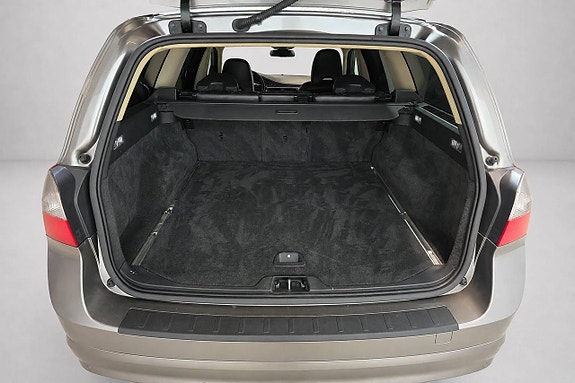 Volvo V70 27 of 27