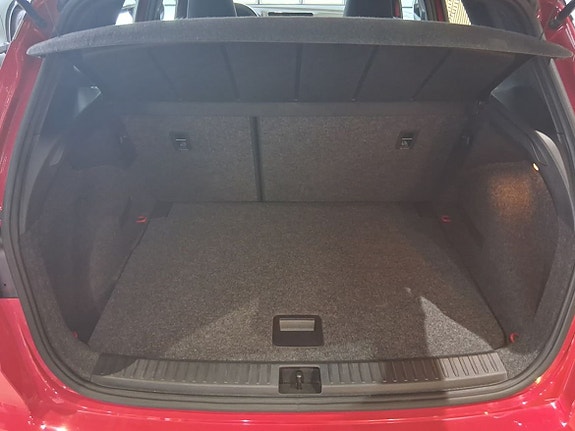 Seat Arona 11 of 12