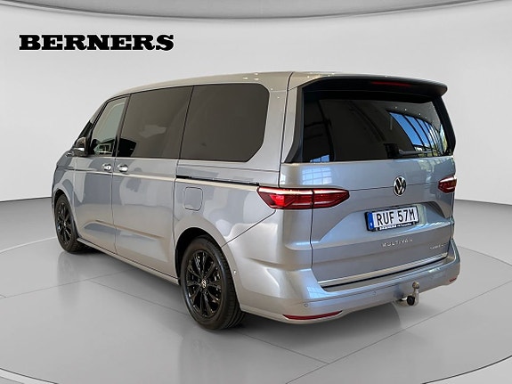 Volkswagen Multivan 3 of 22