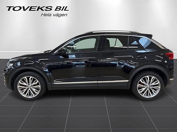 Volkswagen T-Roc 6 of 25