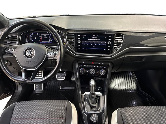 Volkswagen T-Roc 12 of 25