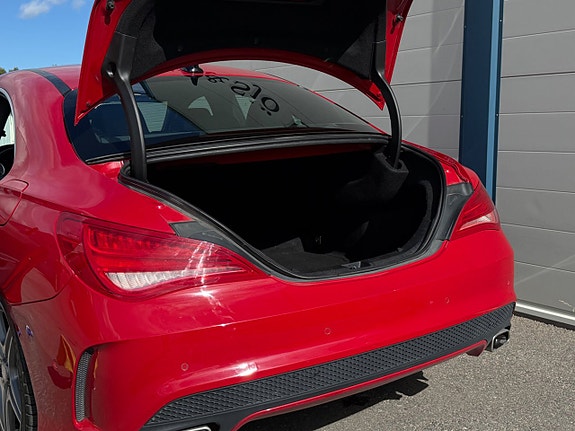 Mercedes-Benz CLA220 18 of 19