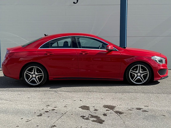 Mercedes-Benz CLA220 4 of 19