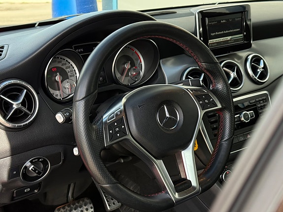 Mercedes-Benz CLA220 10 of 19