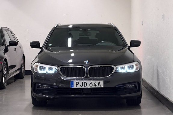 BMW 520d 2 of 27