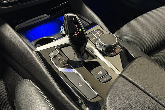 BMW 520d 15 of 27