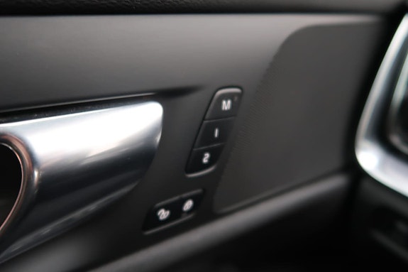 Volvo V60 17 of 22