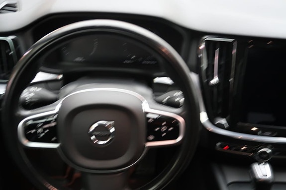 Volvo V60 7 of 22