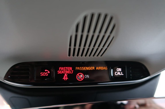 Volvo V60 18 of 22