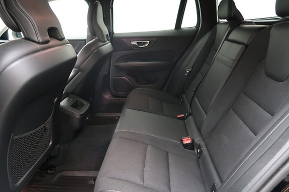 Volvo V60 5 of 22