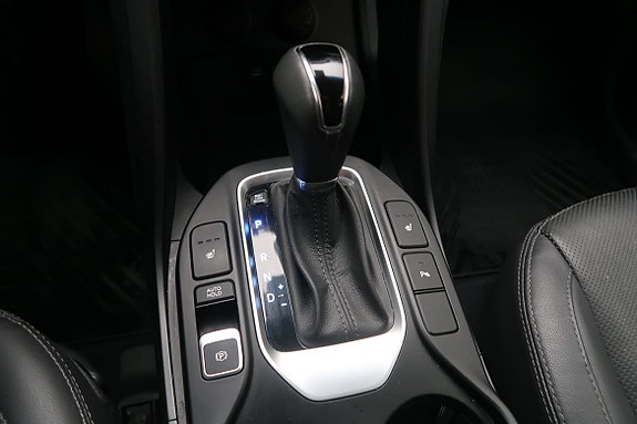 Hyundai Santa Fe 13 of 16