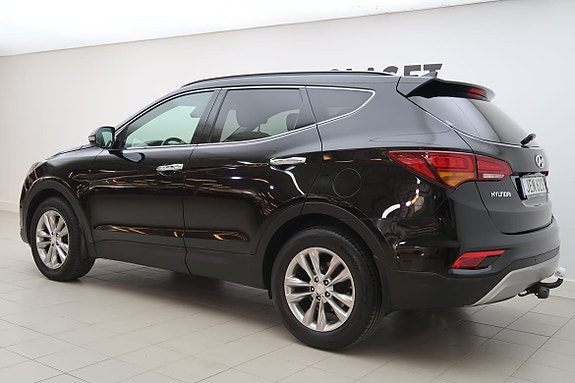 Hyundai Santa Fe 3 of 16