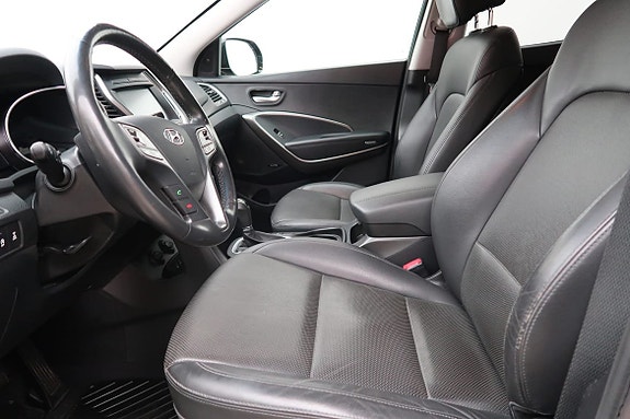 Hyundai Santa Fe 4 of 16