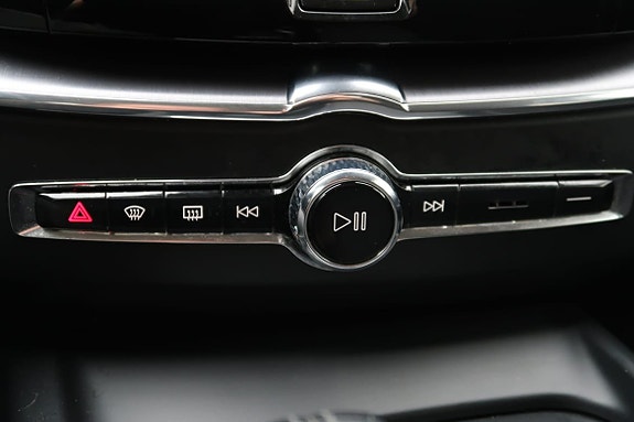 Volvo XC60 17 of 21