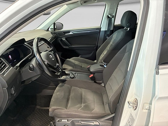 Volkswagen Tiguan Allspace 8 of 14