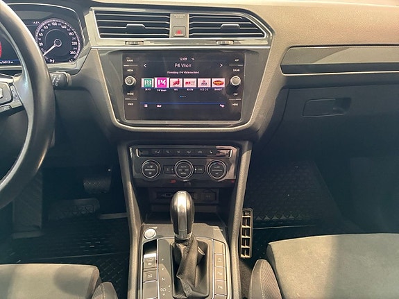 Volkswagen Tiguan Allspace 12 of 14