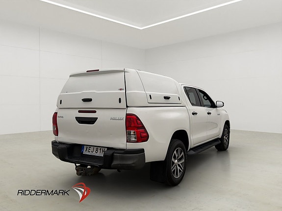 Toyota HiLux 9 of 30