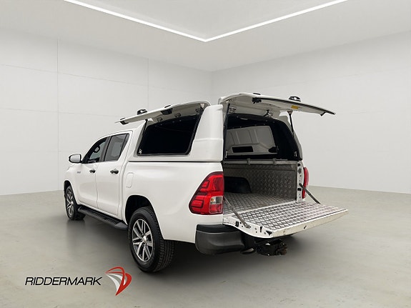 Toyota HiLux 15 of 30