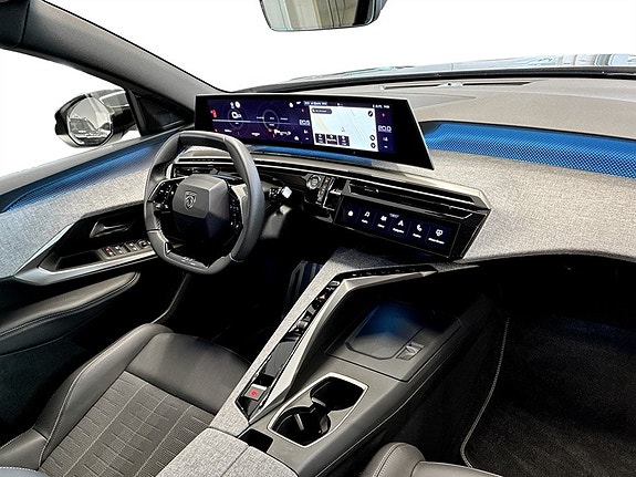 Peugeot 5008 11 of 15