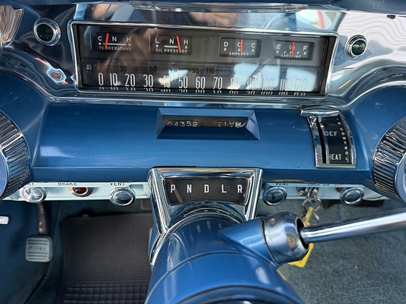 Buick Century 22 of 30