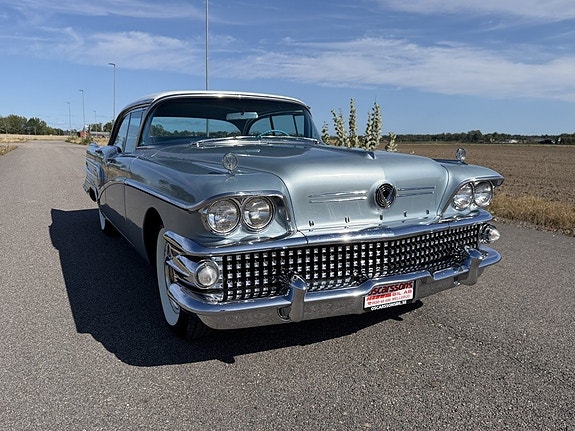 Buick Century 8 of 30