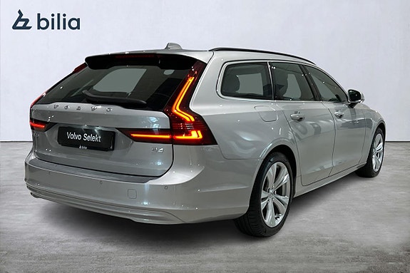 Volvo V90 16 of 24