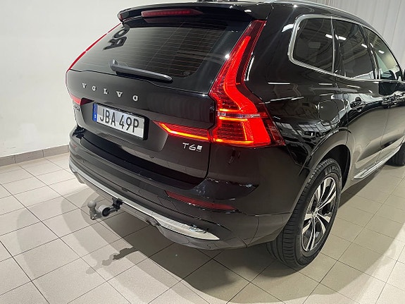 Volvo XC60 8 of 14