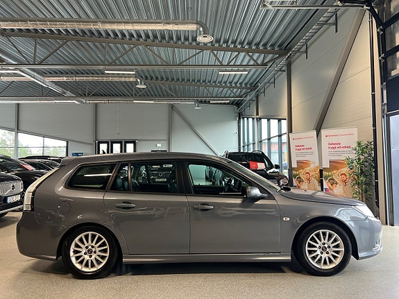 Saab 9-3 2 of 17