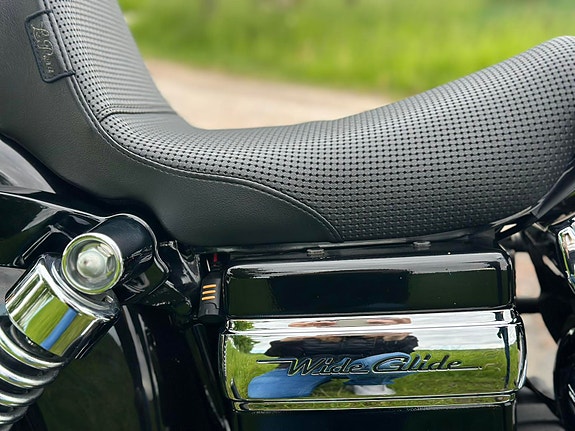 Harley-Davidson Wide Glide 4 of 6