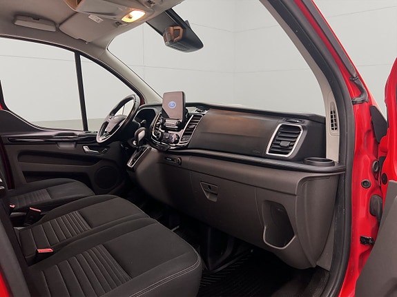 Ford Transit Custom 24 of 30