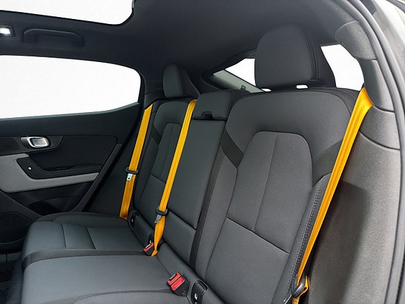 Polestar 2 28 of 30