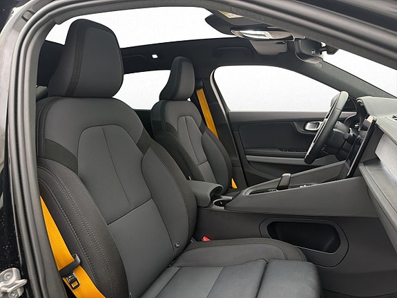 Polestar 2 27 of 30