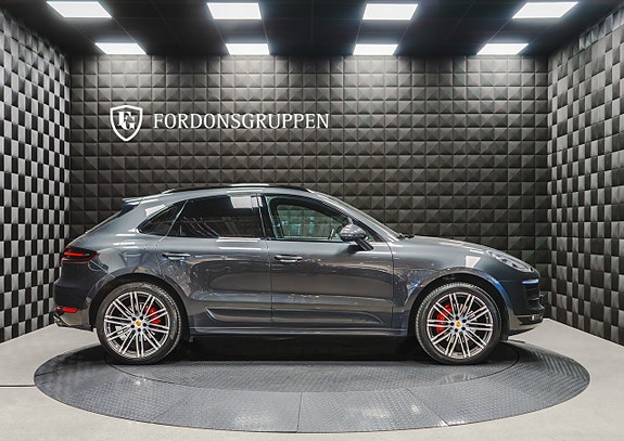 Porsche Macan GTS 8 of 27