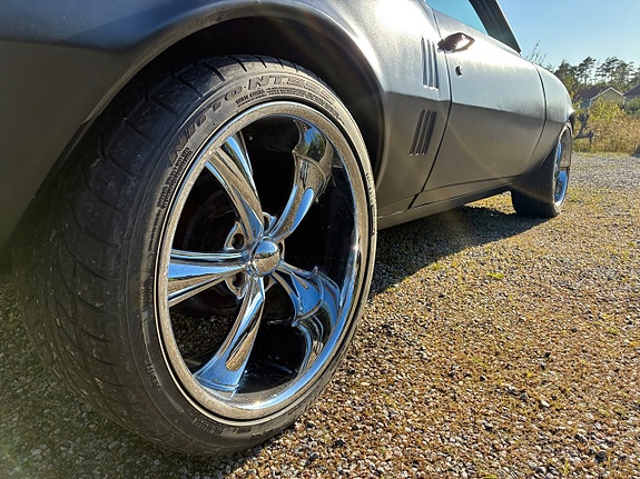 Pontiac Firebird 2 of 29