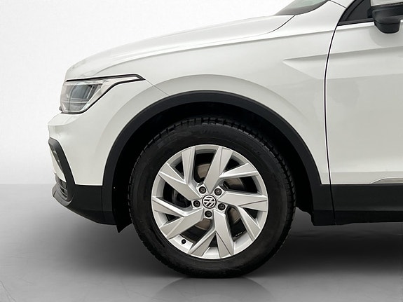 Volkswagen Tiguan 28 of 29