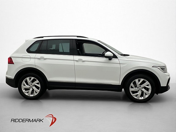 Volkswagen Tiguan 4 of 29
