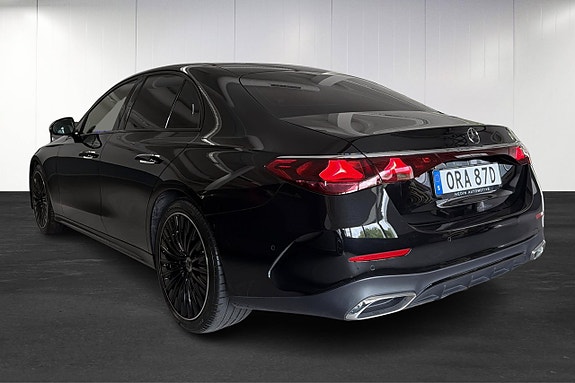Mercedes-Benz E450 d 3 of 13