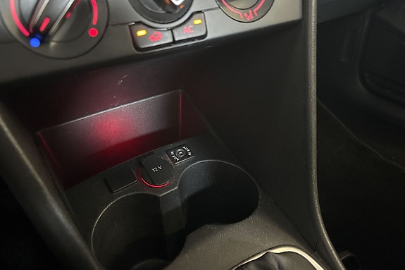 Volkswagen Polo 15 of 17
