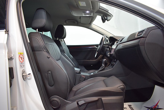 Skoda Superb 12 of 25