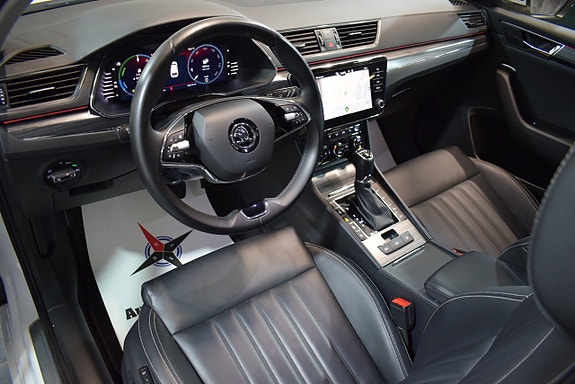 Skoda Superb 8 of 25