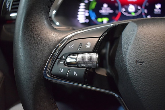 Skoda Superb 19 of 25