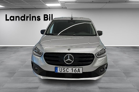 Mercedes-Benz eCitan 2 of 14