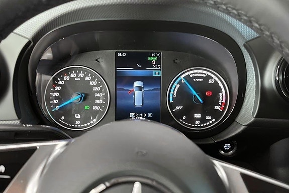 Mercedes-Benz eCitan 10 of 14