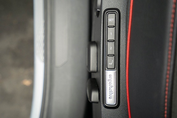Volkswagen ID.4 GTX 14 of 26