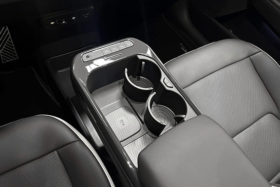 Kia EV5 12 of 24