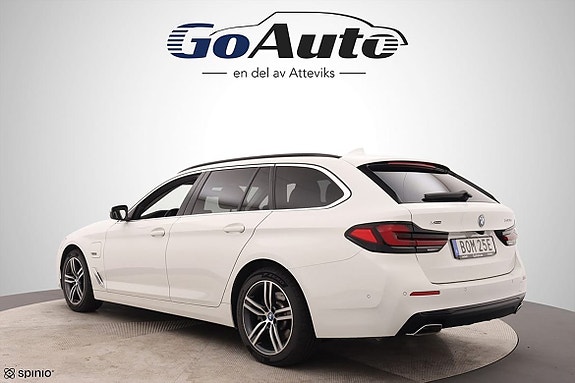 BMW 530e 4 of 28