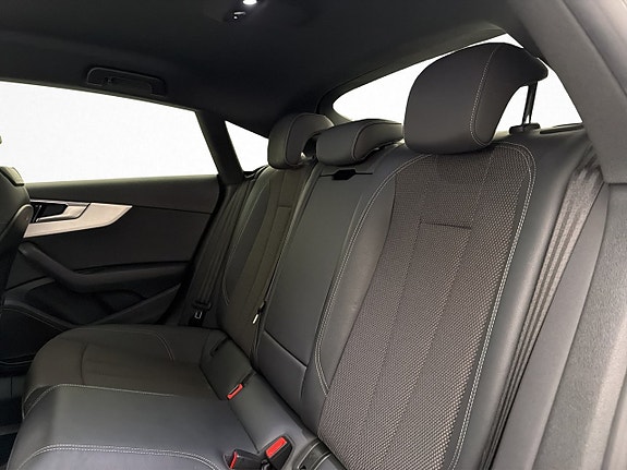 Audi A5 28 of 30