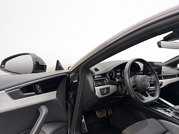 Audi A5 10 of 30